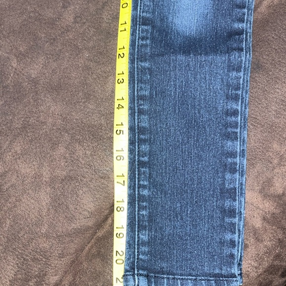 GIRLS OLD NAVY JEANS SIZE 7 - Picture 4 of 7